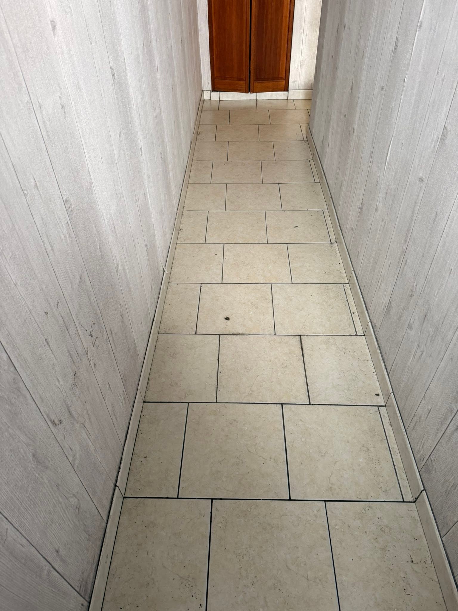 Carrelage intérieur 80M2, photographie 7